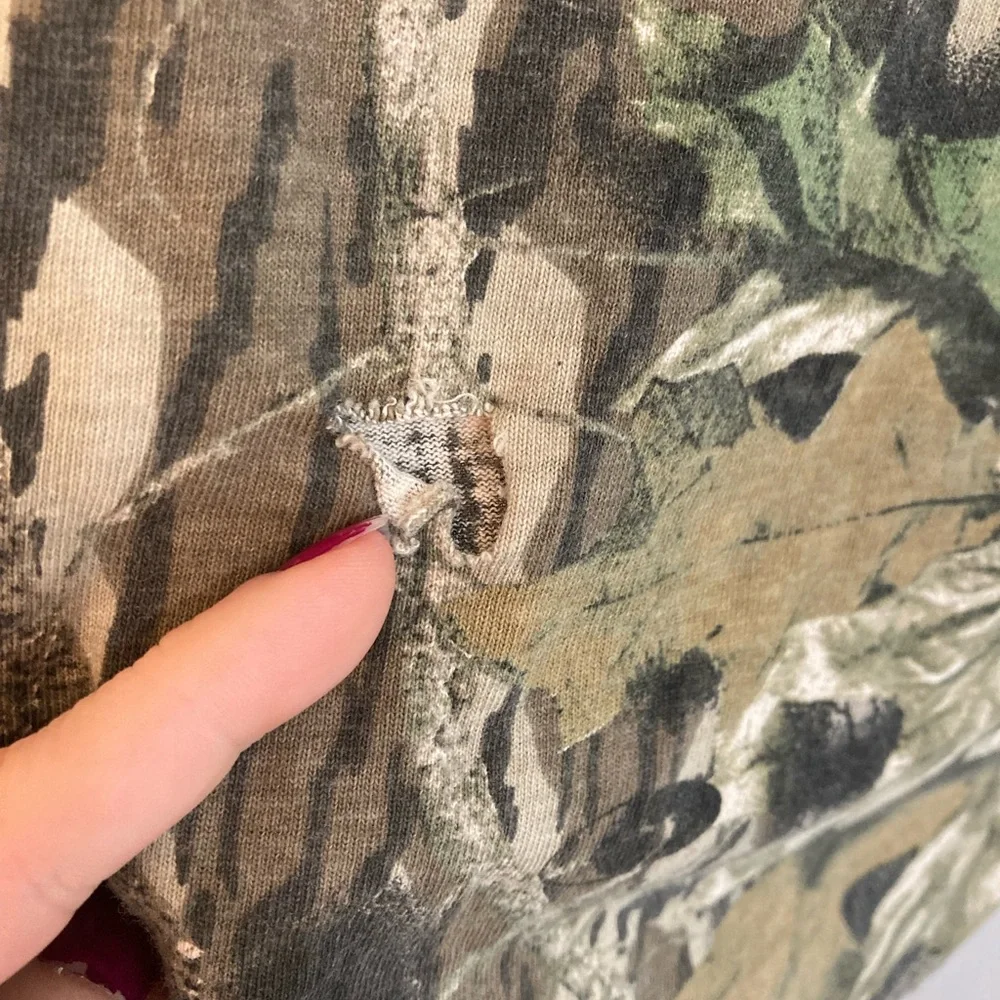 Vintage Jerzees Youth T Shirt M Mossy Oak Camo Hunting Forest Outdoors 90s Y2K